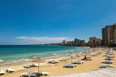 Wycieczka fakultatywna, Miasto duchów, Famagusta, Salamina z rejsem na Blue Lagoon i zatokę żółwi z Ayia Napa