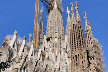 !tr_error=pl->oboz_mlodziezowy_zagraniczny!, HISZPANIA Blanes- PARYŻ - Obóz młodzieżowy 14-18 lat. Wypoczynek + zwiedzanie. hotel Esplendid ***