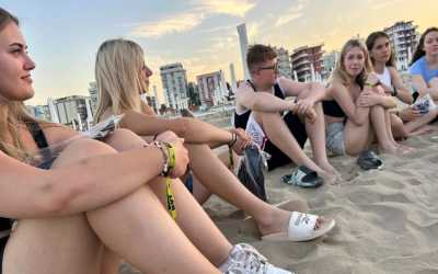 Obóz młodzieżowy, Rimini h. Crown*** - obóz Party Zone Hotel Crown***, 10 dni 16-19 lat